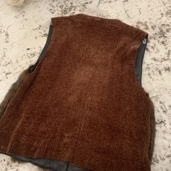A.D. Originals Faux Fur / Real Leather Vest XL - Picture 5 of 6